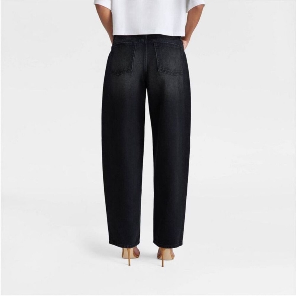 KBB by KAHLANA Women's Mid-Rise Barrel Leg Jeans Size 6 - Picture 3 of 3